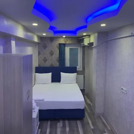 Artemis Suit Hotel Bakirkoey *